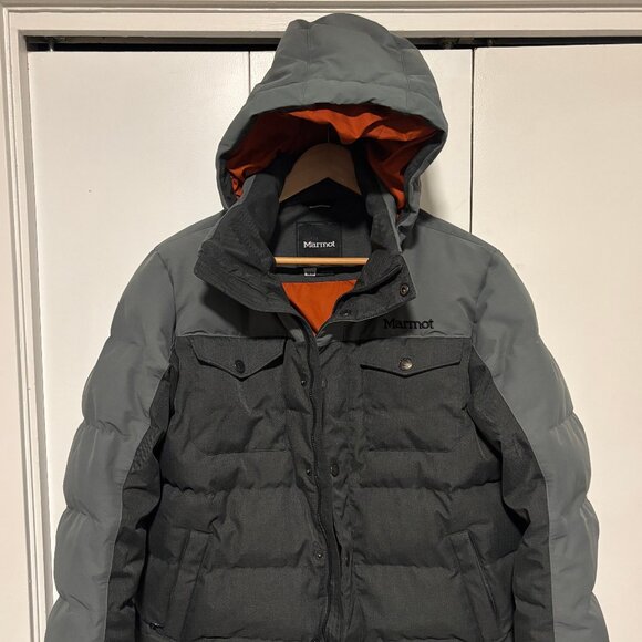 $495 Marmot 700 Down Fill Puffer Hooded Jacket/ Coat / Wiinter Parka - Medium - Picture 1 of 13